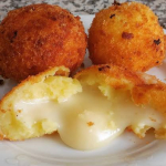 Kaşarlı Patates Köftesi