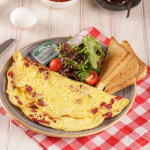 Sucuklu Omlet