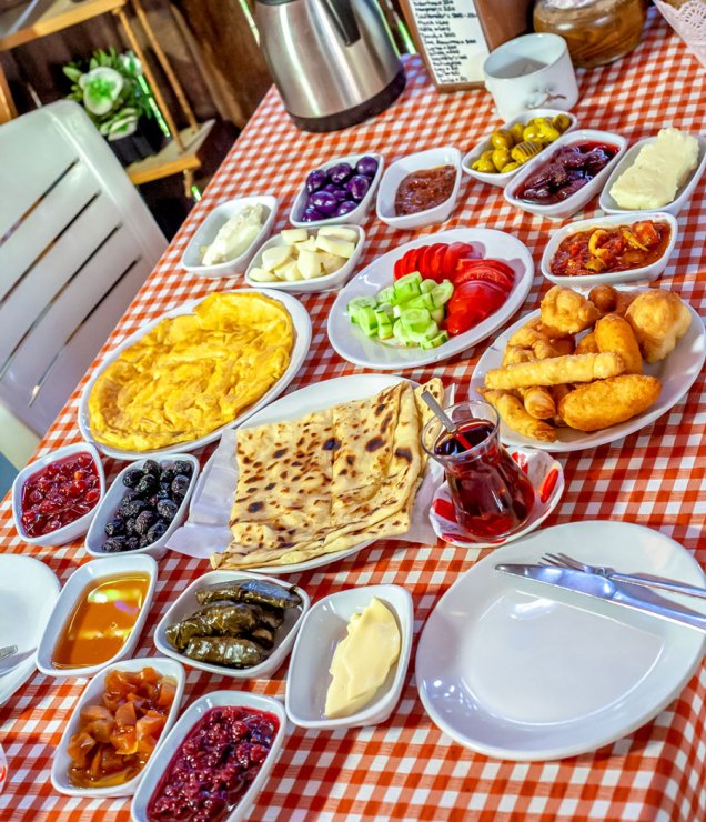 Serpme Köy Kahvaltısı - Atike Hanımın Konağı