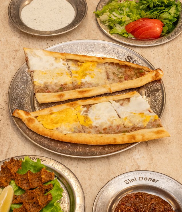 Yumurtalı Pide