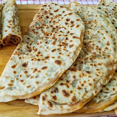 SUCUKLU GÖZLEME