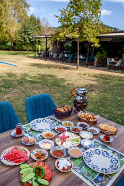Serpme Kahvaltı