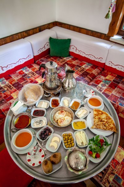Serpme Köy Kahvaltısı