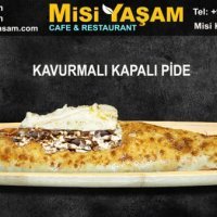 Kavurmalı Kaşarlı Kapalı Pide